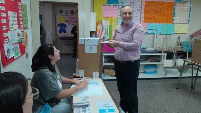 "La gente vota como cree que tiene que votar mejor para su familia", dijo  Accastello