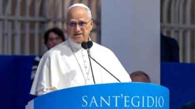 Primer viaje oficial del Papa León