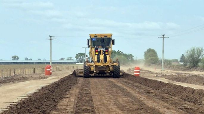 Pavimentan la Ruta 10, que es la columna vertebral de la red vial