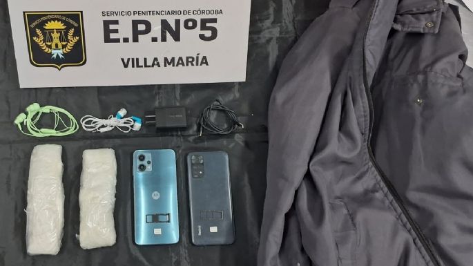Agente detenido por ingresar celulares y cocaína a la cárcel local