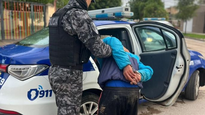 Dos detenidos por ingresar a robar a una concesionaria 