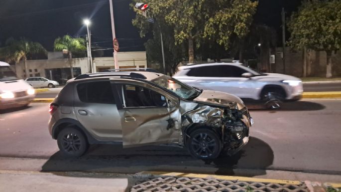 Un joven de 16 años murió tras chocar en moto contra un automóvil