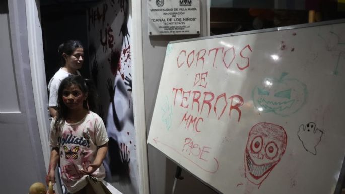 Cientos de niños y familias celebraron Halloween en la Tecnoteca