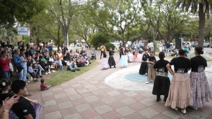 Una fiesta en la plaza
