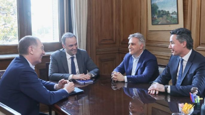 Llaryora se reunió con Santilli: “Fue una reunión positiva, cordial y productiva”