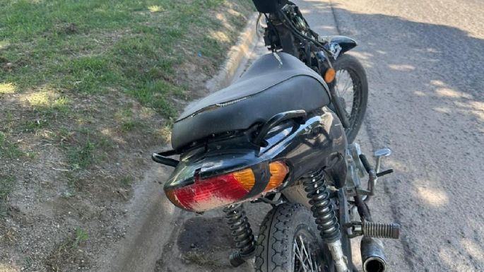 Un detenido por desobediencia y otro por robar un champagne