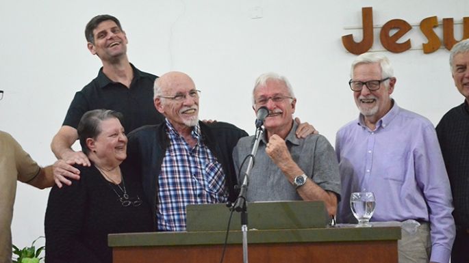 Luego de 53 años de servir en la fe, Luis Pérez Seggiaro ya no es anciano