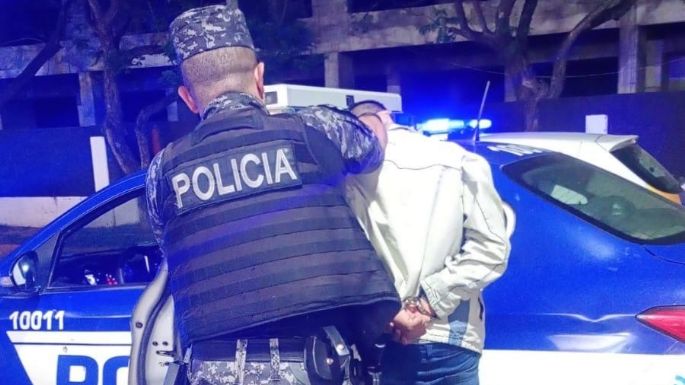 Hombre en situación de calle robó plata en una heladería