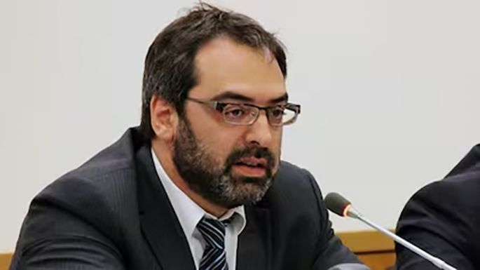 Kreplak confirmó que había más de 154 mil ampollas contaminadas
