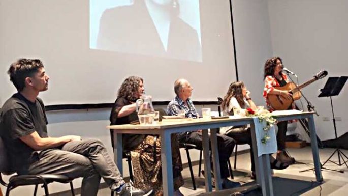 Voces alrededor de Edith Vera