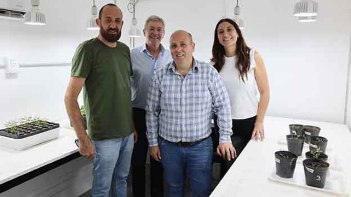 Cámara de Cultivo en la UNVM