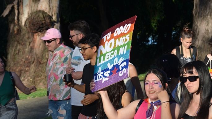 El Orgullo presente en las dos Villas