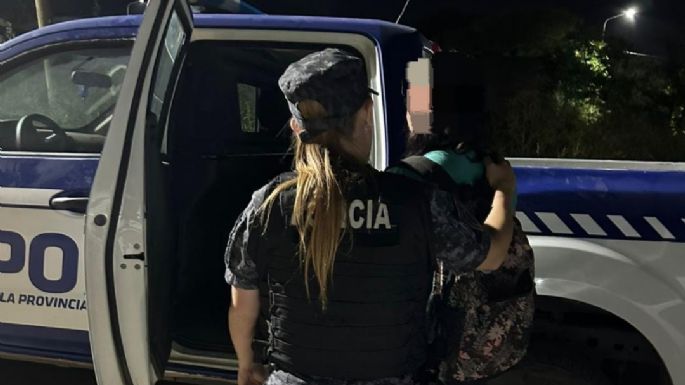 No podía acercarse a su madre y la vieron deambular cerca de su casa
