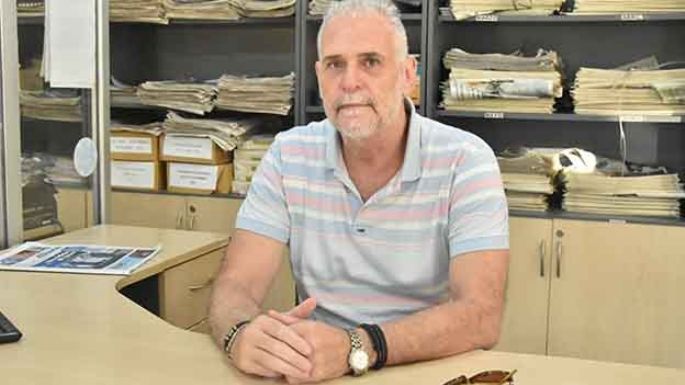 Renuncia “indeclinable” de Diego Sobrino al cargo en la Universidad