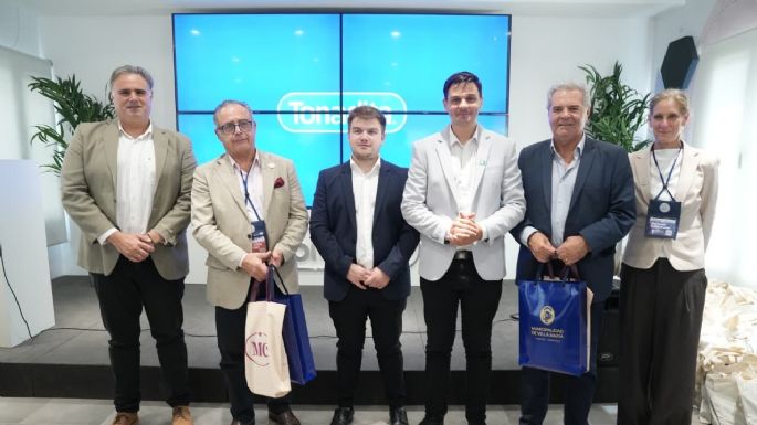Delegación internacional visitó Villa María para conocer el potencial de la industria láctea