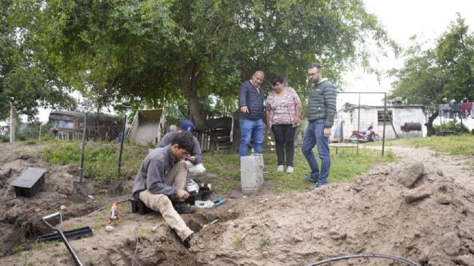 Avanza la red de agua potable en Villa del Sur