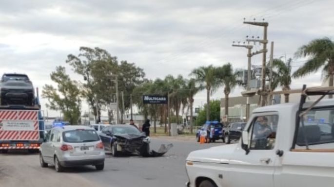 Tres heridos en un choque en cadena sobre avenida Perón