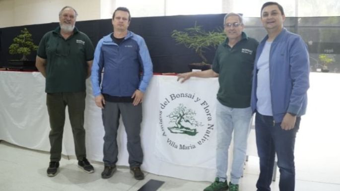 Con más de 90 ejemplares, comenzó la 31ª edición de la Expo Bonsai