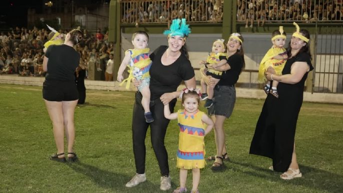 Cientos de niños y niñas de los CPF dieron color a la Plaza Ocampo