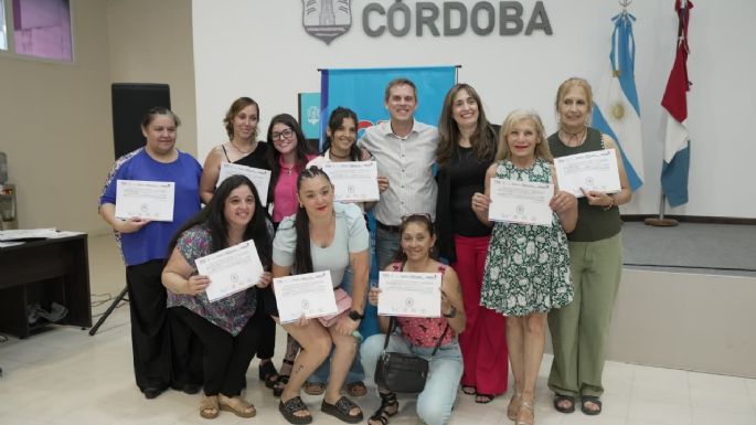 Entregaron 317 certificaciones en oficios