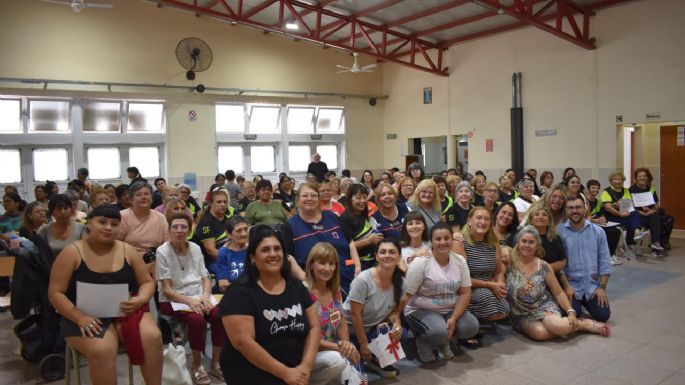 Con talleres completos