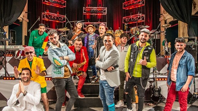 Inicio de temporada con show de Los Caligaris