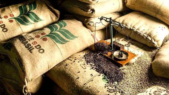 Las exportaciones de café de Brasil a EE.UU. cayeron casi 55% por los aranceles de Trump