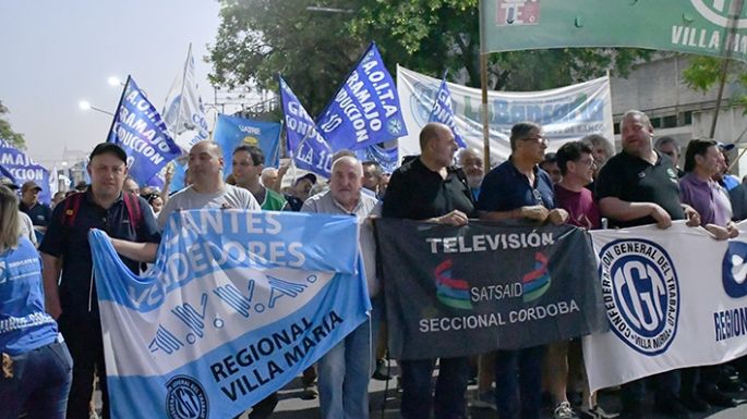 Gran movilización y fuerte rechazo a la reforma laboral
