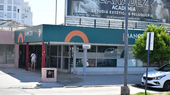 La entidad fue clausurada por unos 15 minutos