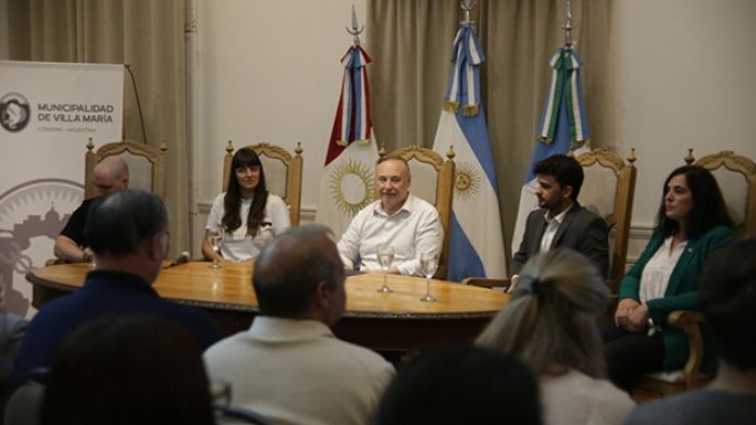 Ya se convoca para las becas educativas AURA