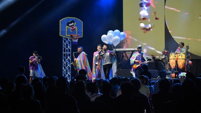 Los Caligaris hicieron bailar al Anfi