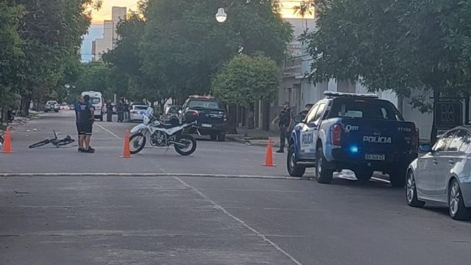 Adulto mayor en bici fue chocado por un automovilista