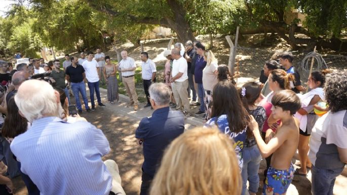 Inauguraron la obra de agua en barrio Villa del Sur, llevando el servicio a más de 30 familias