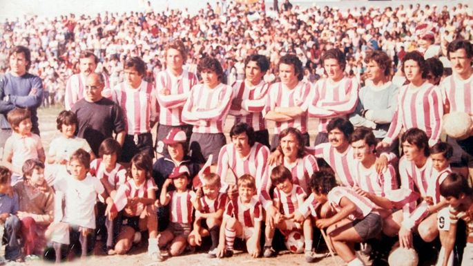 Habrá un homenaje al equipo de Alumni campeón en 1975