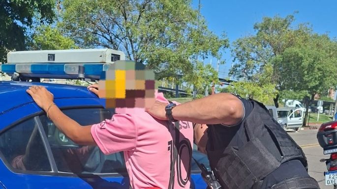 Intentó robar un pantalón en un local del centro y quedó preso