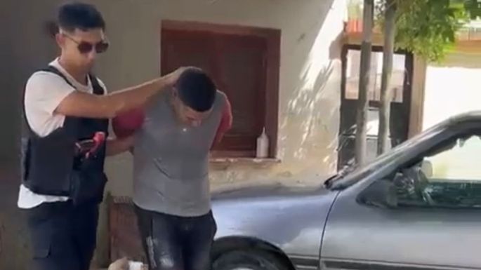 Habría hecho costosas compras con la tarjeta de crédito de una trabajadora del Centro Cívico