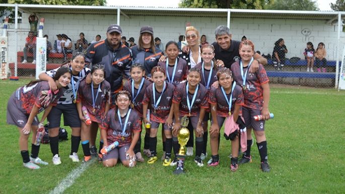 Doblete de El Parque y alegría de ¡bicampeón!