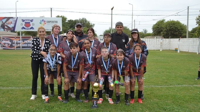 Doblete de El Parque y alegría de ¡bicampeón!