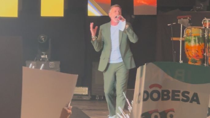 El "Colo" Gianola abrió la noche cuartetera