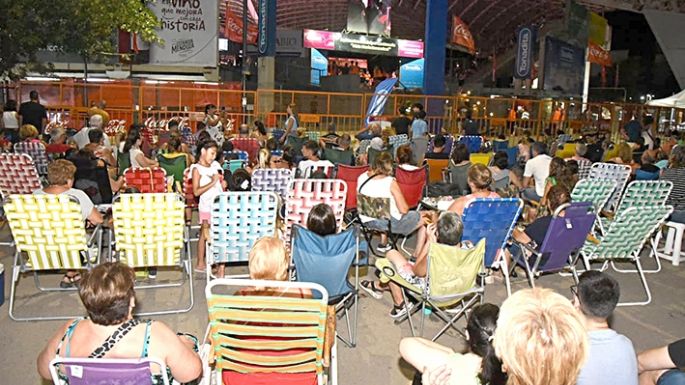 “Festival de reposeras”
