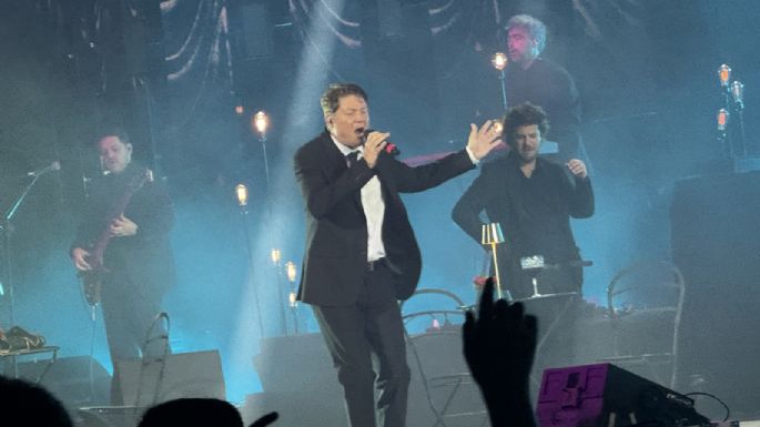 Emanero ya subió al escenario del Anfi
