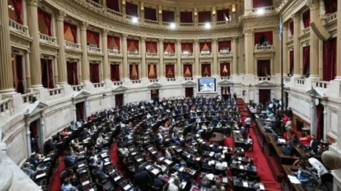Ficha Limpia pasa ahora al Senado