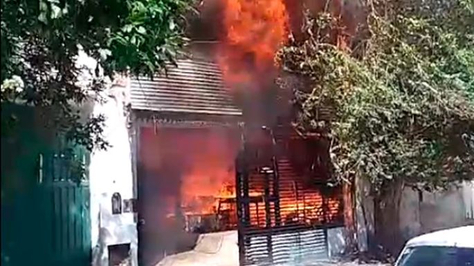Incendio en una pensión causó dos muertes