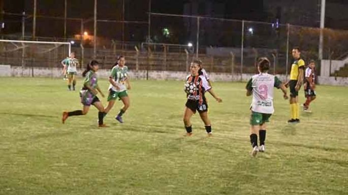 Juventud, a la final de oro, y gritó River Los Algarrobos