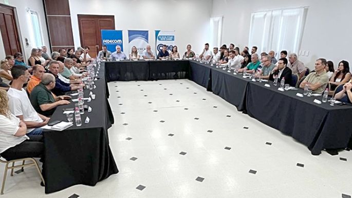 El combo menos deseado: baja en ventas y suba de impuestos