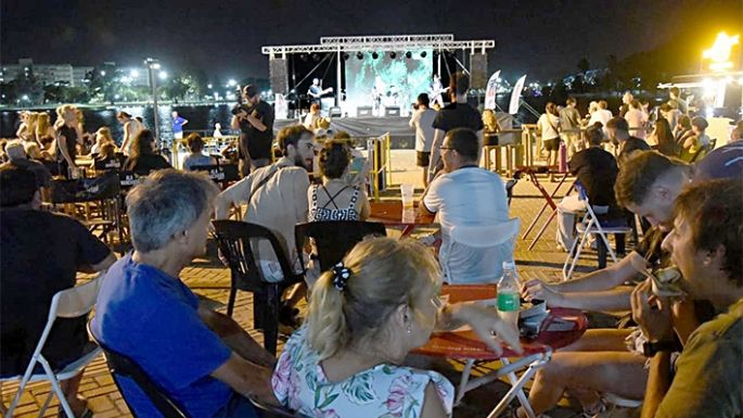 Sonó el rock en la costa