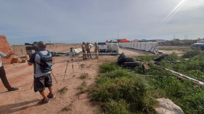 Búsqueda de Lian: secuestraron tres camionetas y una decena de celulares