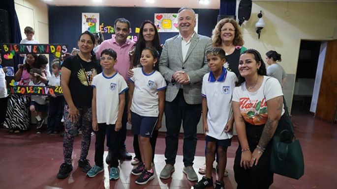 Inicio desde un colegio emblemático