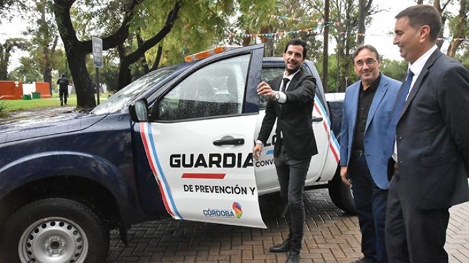 Con la Guardia en alto