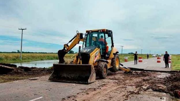 Vialidad trabaja en restablecer el tránsito